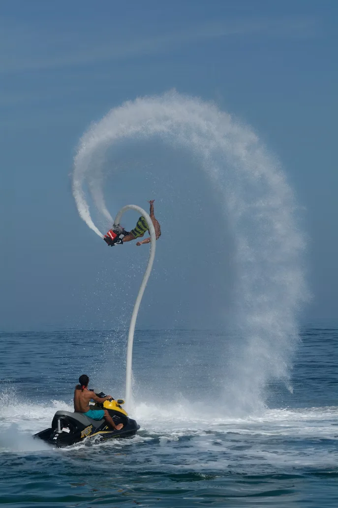 Flyboard - deporte acuático extremo en Roatán